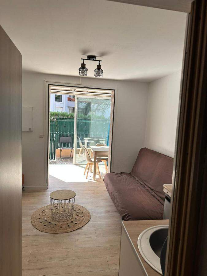 Charmant Studio Neuf 150M Plage Sur Avenue Principale Climatise Et Parking Cavalaire-sur-Mer Εξωτερικό φωτογραφία
