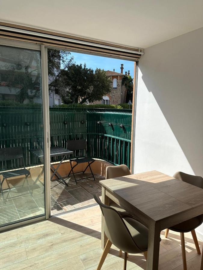 Charmant Studio Neuf 150M Plage Sur Avenue Principale Climatise Et Parking Cavalaire-sur-Mer Εξωτερικό φωτογραφία