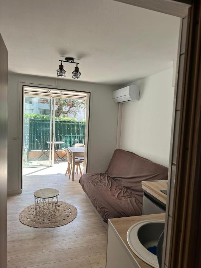Charmant Studio Neuf 150M Plage Sur Avenue Principale Climatise Et Parking Cavalaire-sur-Mer Εξωτερικό φωτογραφία